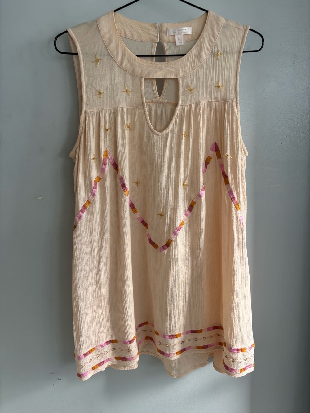 Blush pink Embroidered Sleeveless Tunic Top